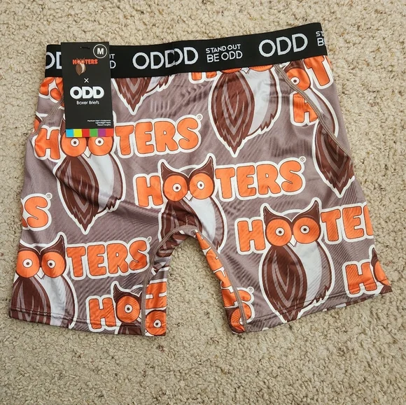 NWT MENS STAND OUT BE ODD‎ HOOTERS BOXER BRIEF SIZE M - Picture 2 of 4